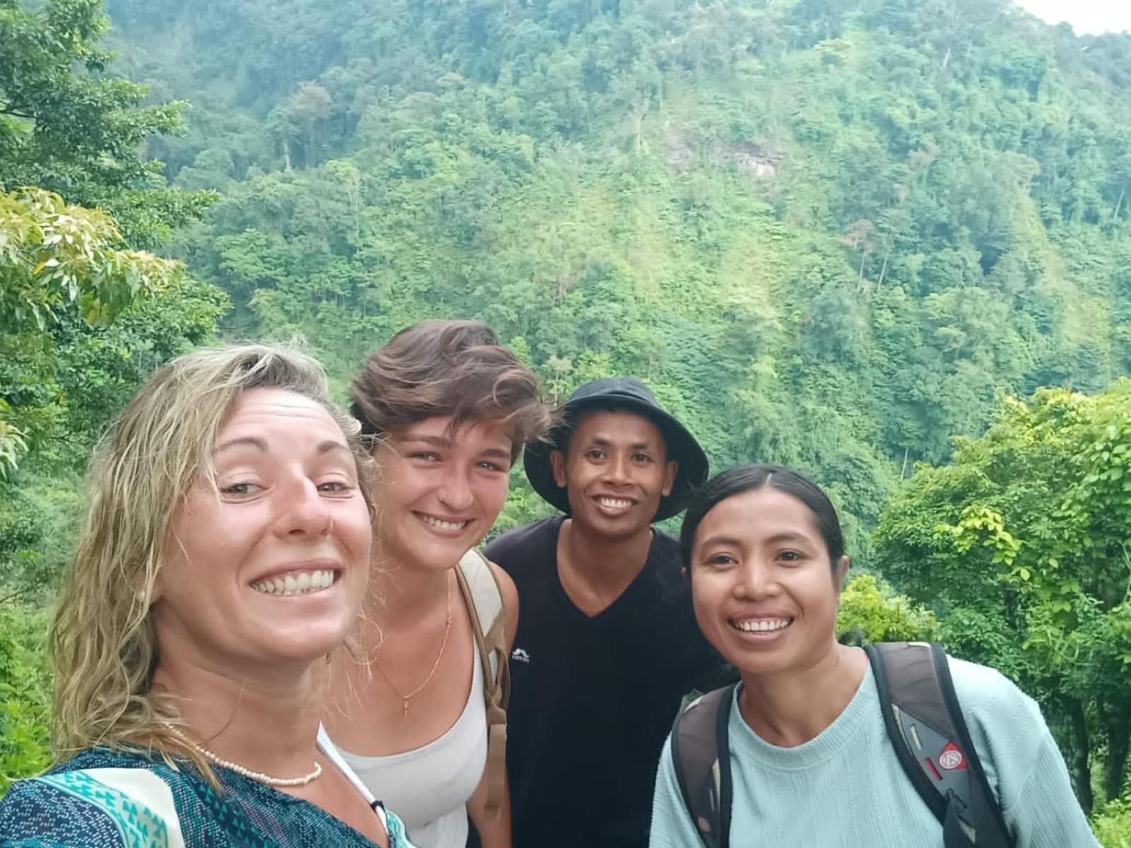 Bayan Exotic Homestay Senaru Exterior foto