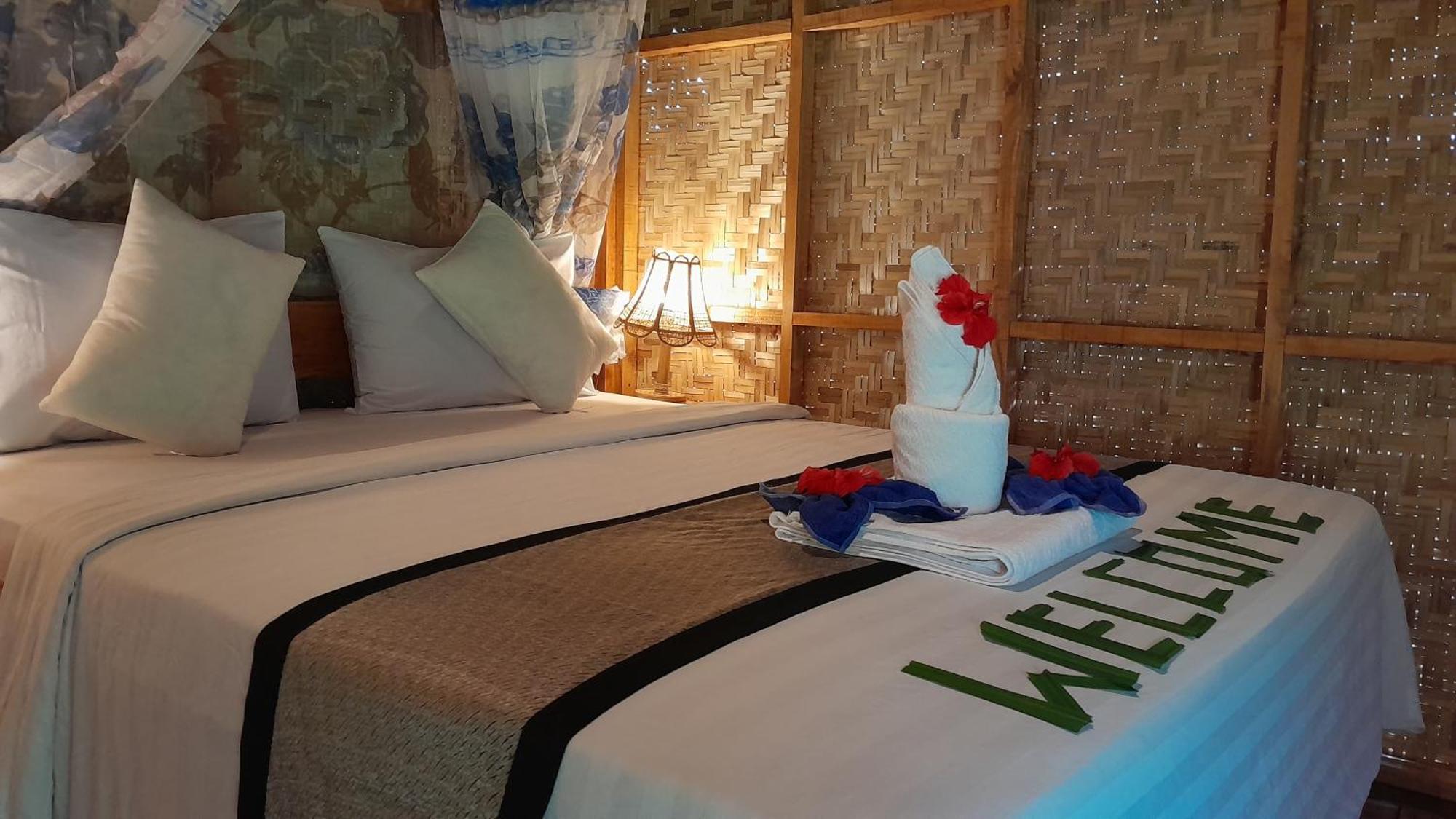 Bayan Exotic Homestay Senaru Exterior foto